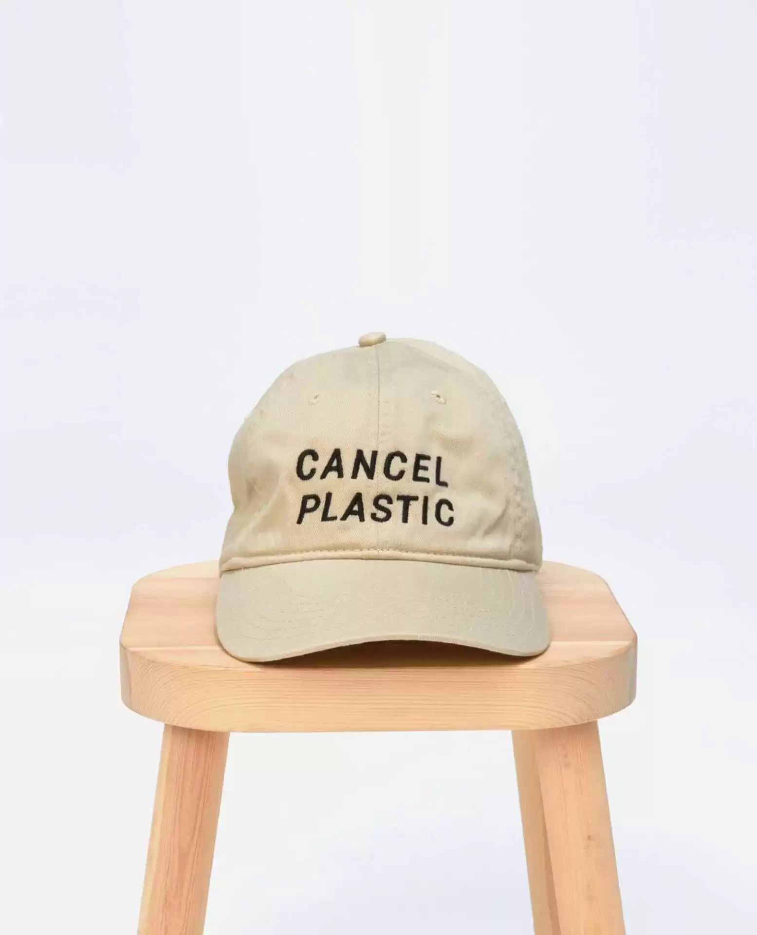 “Cancel plastic” hat