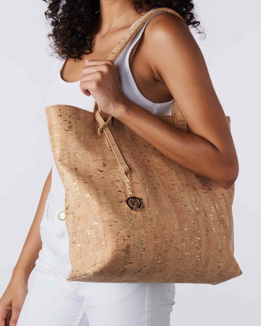 Sparkpick features Svala cork tote in in sustainable fashion