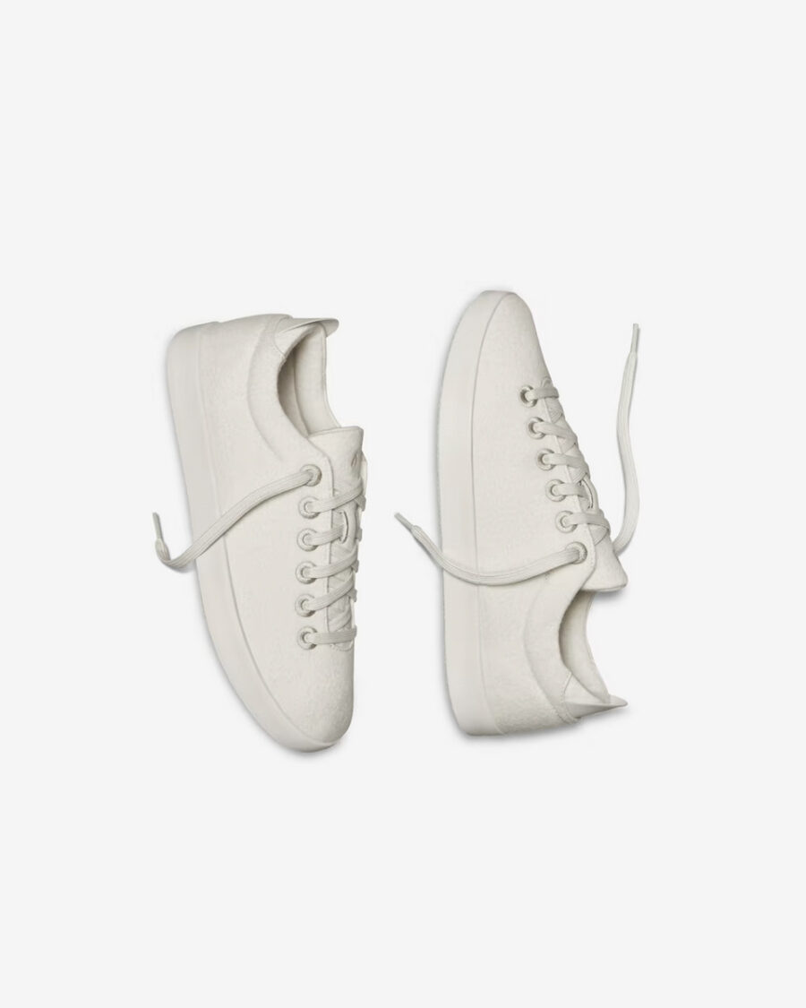 Sparkpick features Allbirds wool pipers for your basic capsule wardrobe in sustainable fashion