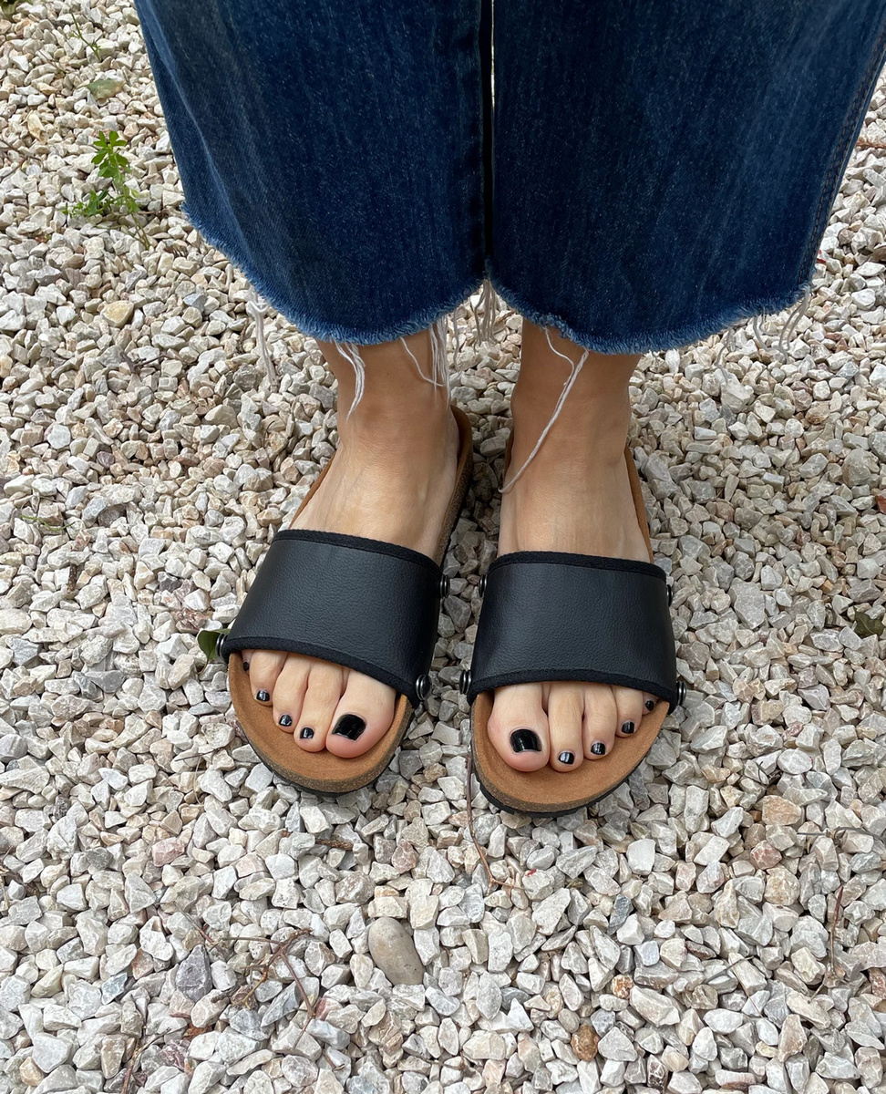 Sparkpick features EatingTheGoober on Etsy Upcycled versatile sandals in sustainable fashion