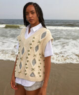 Sparkpick features Laim I staiy. Alpaca wool & cotton vest in sustainable fashion
