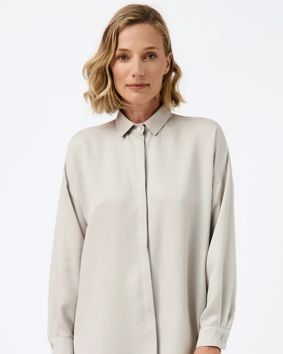 Sparkpick features Mila.Vert Tencel shirt in sustainable fashion