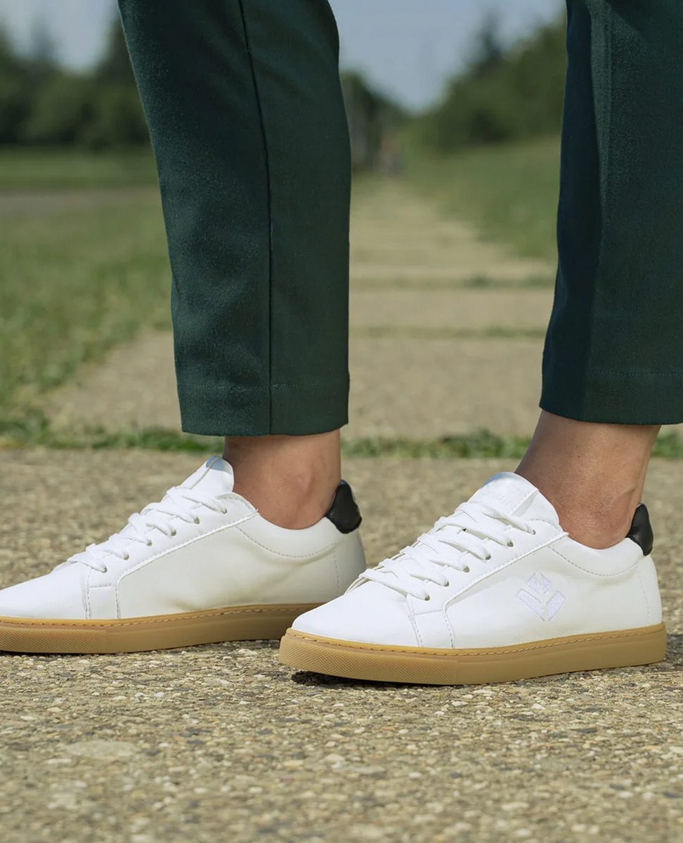 Sparkpick features vegan trainers shoes from COG on Immaculate vegan in sustainable fashion