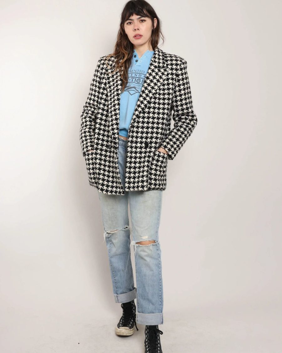 sparkpick features luxievintage etsy vintage houndstooth blazer in sustainable fashion