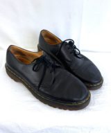 sparkpick features rogueretro etsy vintage martens shoes in sustainable fashion