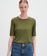 sparkpick features filippa k elena tee in sustainable fashion