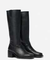 sparkpick features filippa k leather riding boots in sustainable fashion