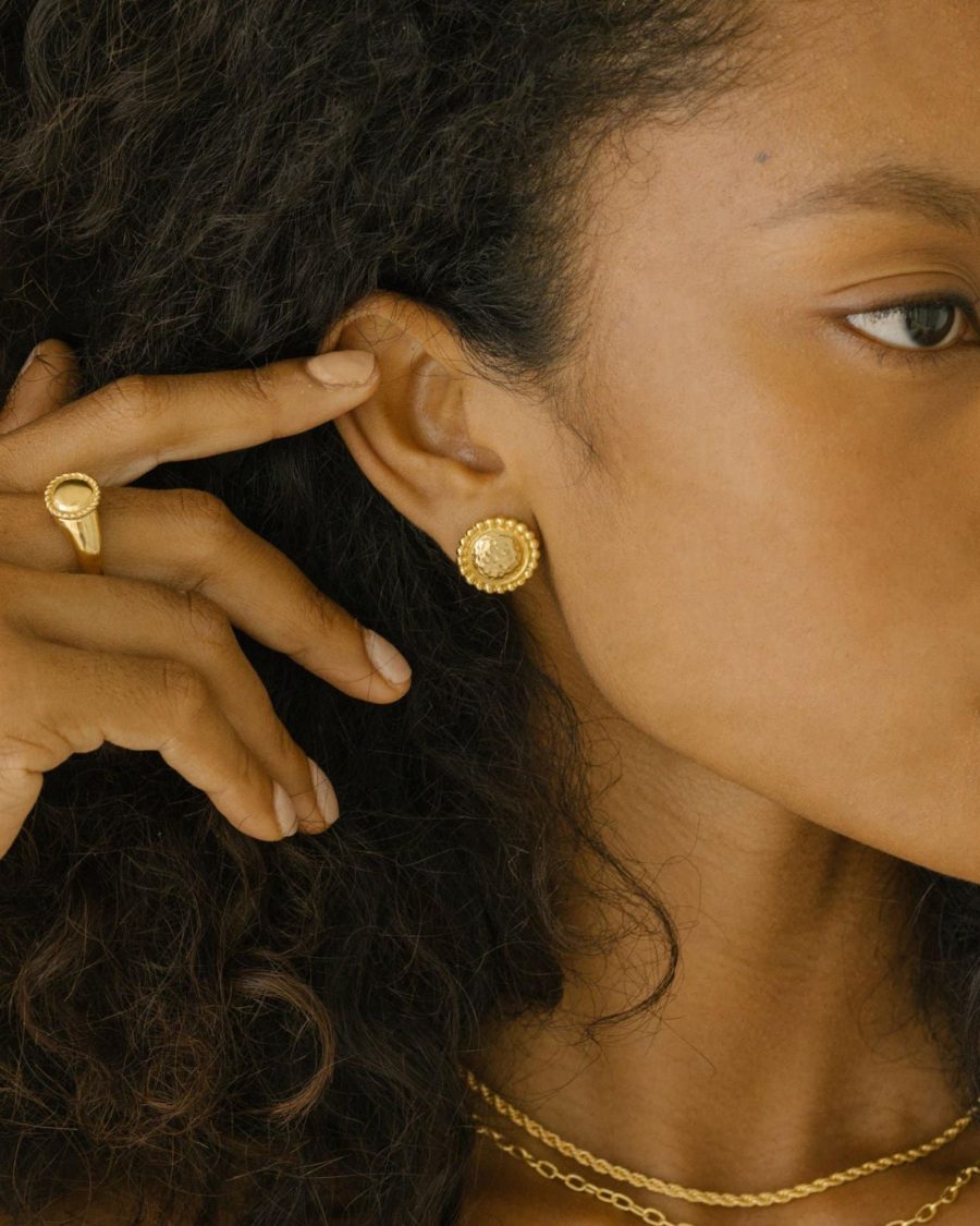 sparkpick features la luna rose bowie earrings in sustainable fashion