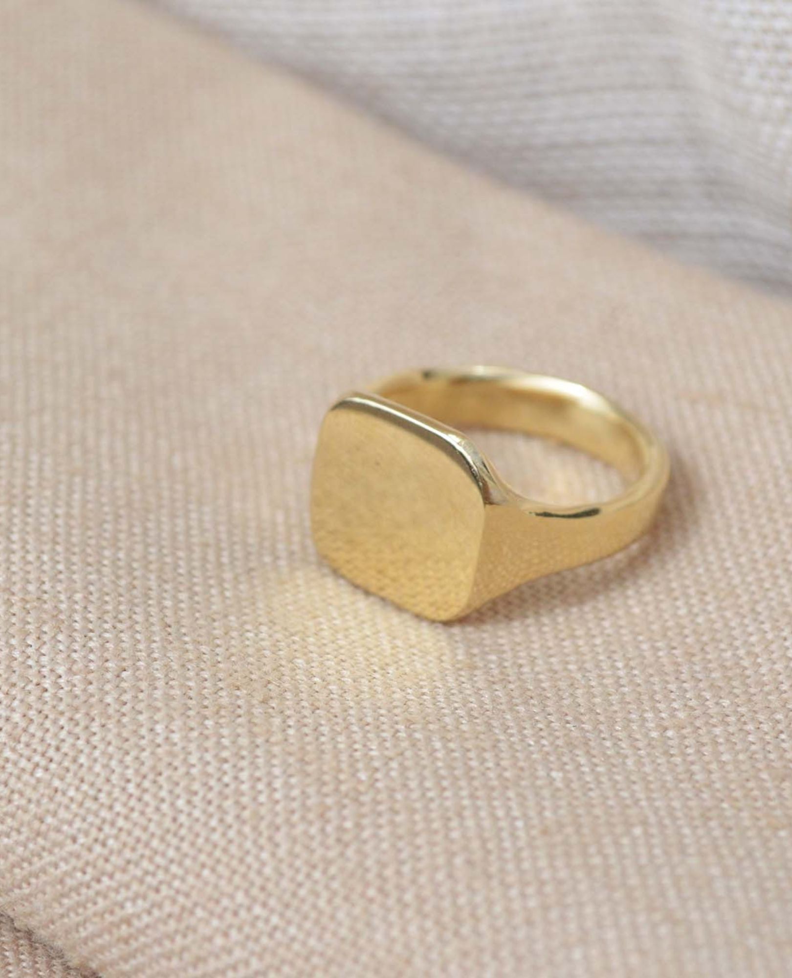 sparkpick features solitude the label        urbankissed signet ring in sustainable fashion