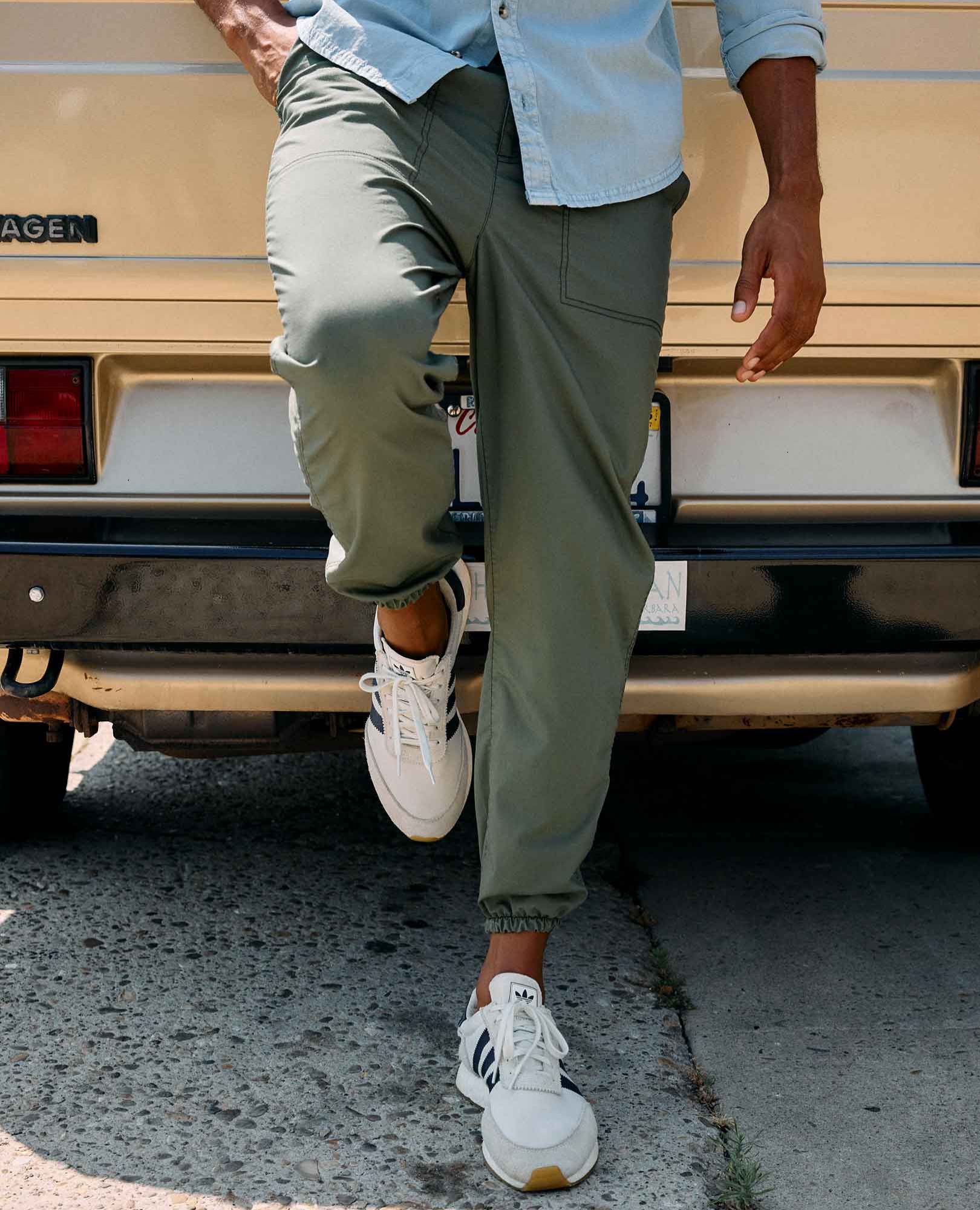 sparkpick features toadandco mens jogger in sustainable fashion 10038