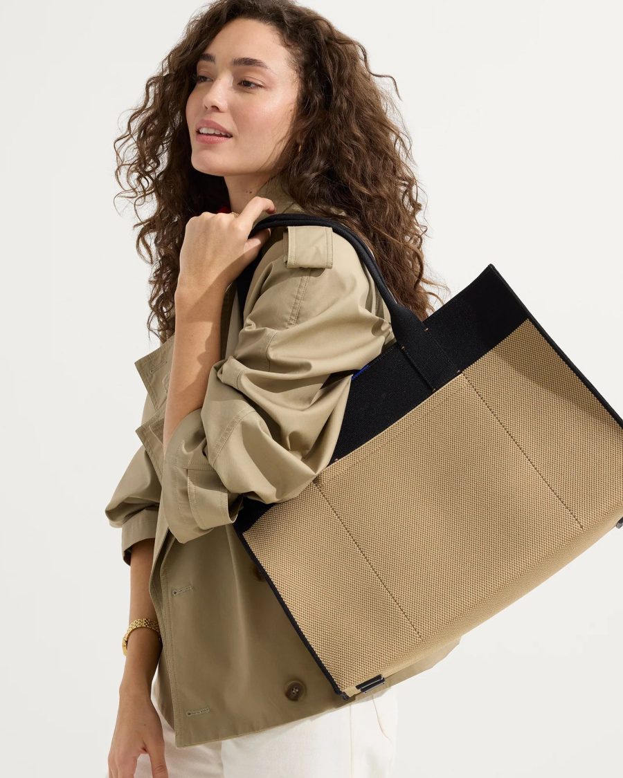 sparkpick features rothys the classic tote in sustainable fashion