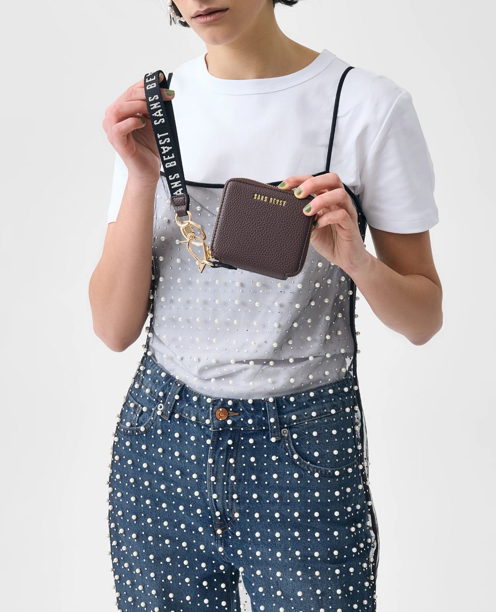 sparkpick features sans beast voyage wallet in sustainable fashion