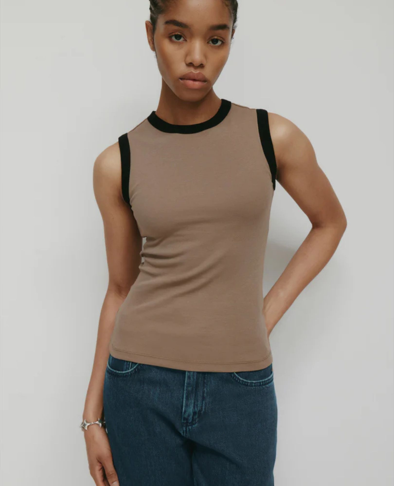 sparkpick features kotn muscle tank in sustainable fashion