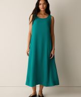 Sparkpick features eileen fisher silk dress in sustainable fashion