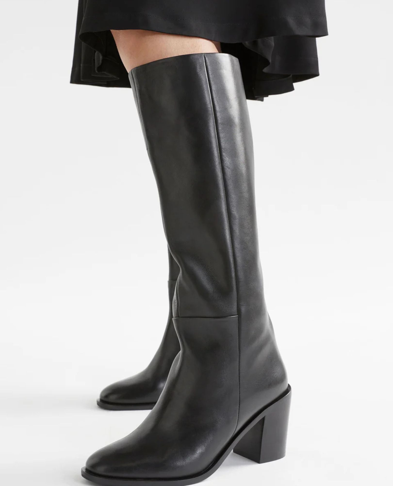 Sparkpick features elk jur boot in sustainable fashion