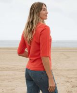 Sparkpick features the classic t-shirt company elbow sleeve v-neck in sustainable fashion