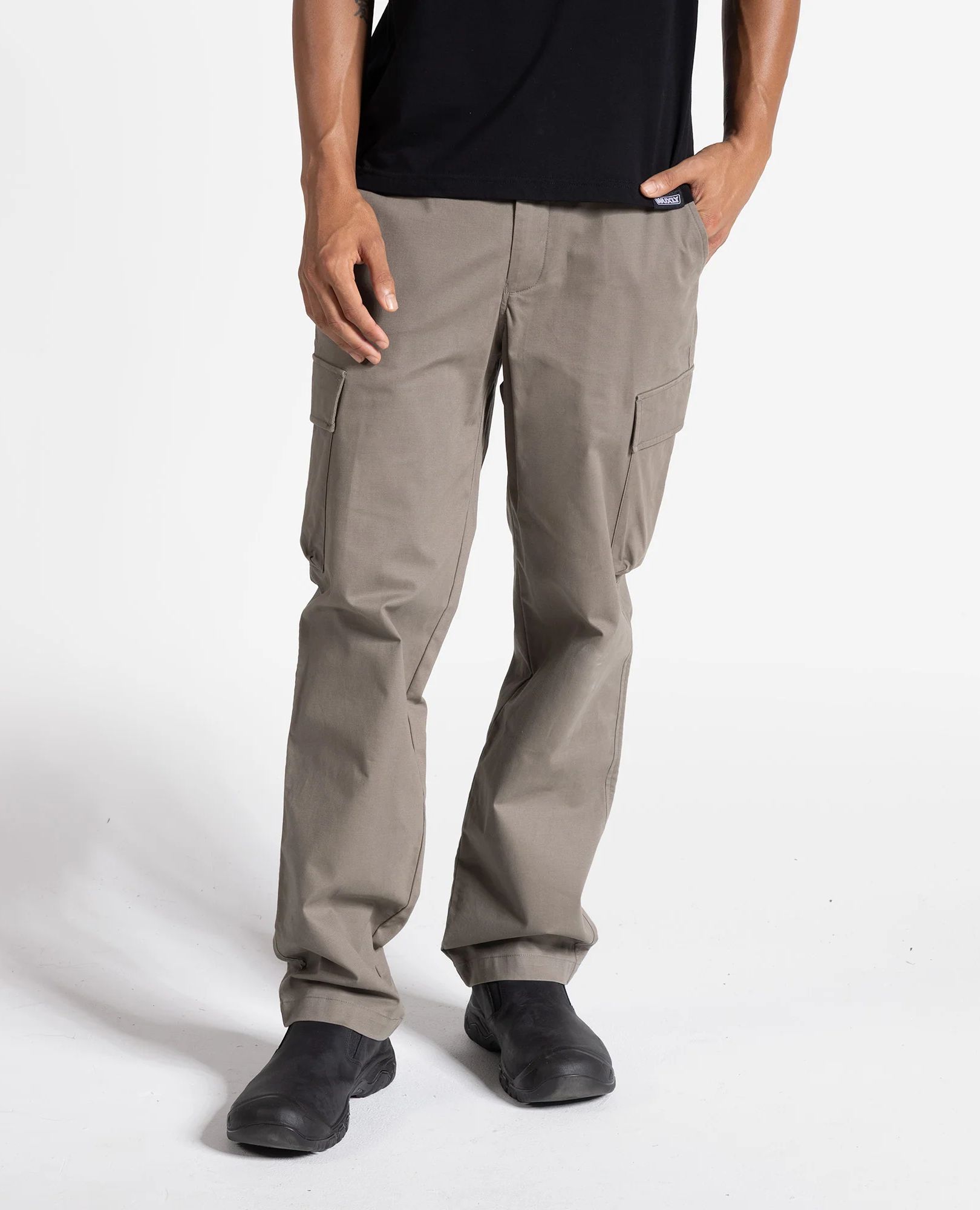 Sparkpick features wuxly movement mens cargo pants in sustainable fashion