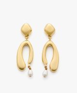 sparkpick features cuyana nube pearl earrings in sustainable fashion