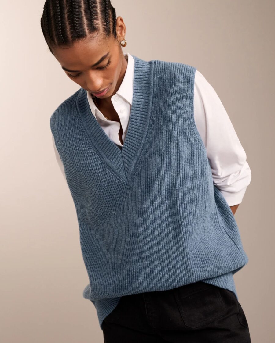 sparkpick features baukjen wool knitted in sustainable fashion