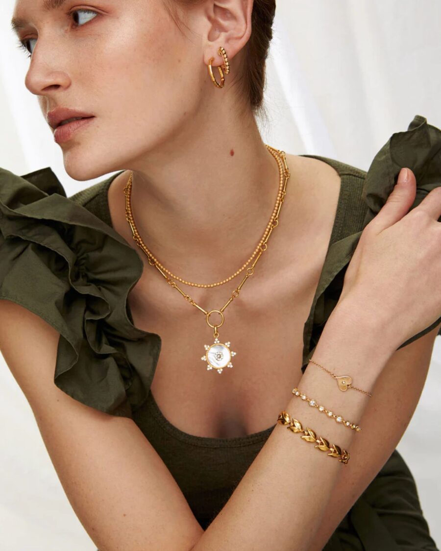 sparkpick features cerqular soru pendant gardenia pearl in sustainable fashion