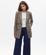 sparkpick features kotn double breasted  blazer in sustainable fashion