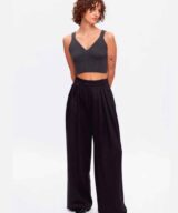 sparkpick features kotn plaza trouser in sustainable fashion