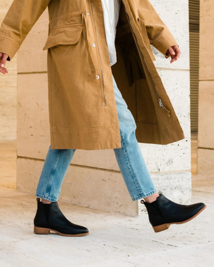 sparkpick features nisolo chelsea boot in sustainable fashion