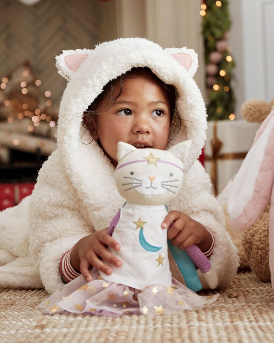 sparkpick features pottery barn kids kitty critter robe in sustainable fashion